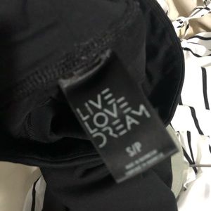 Cropped capri leggings